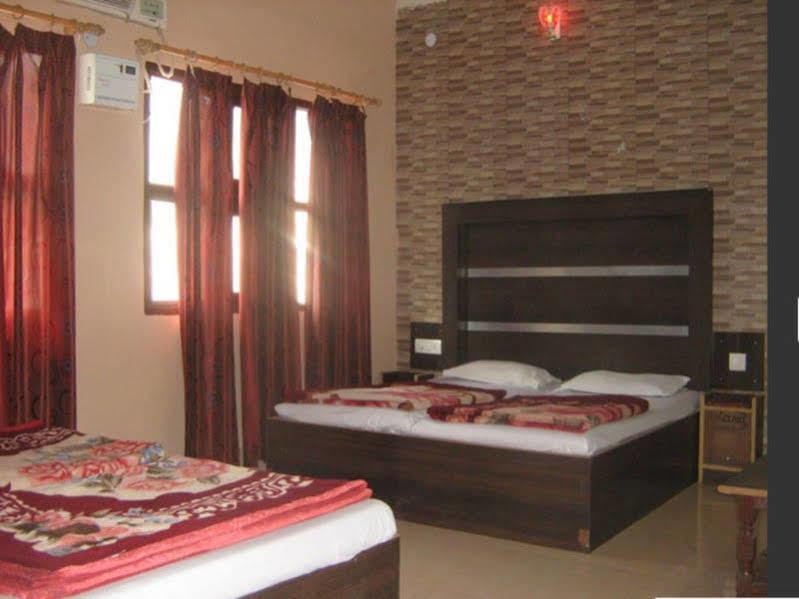 Hotel Gyan Haridwār Dış mekan fotoğraf